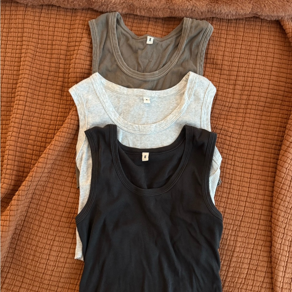 Elwood women’s Malibu cropped tank top
